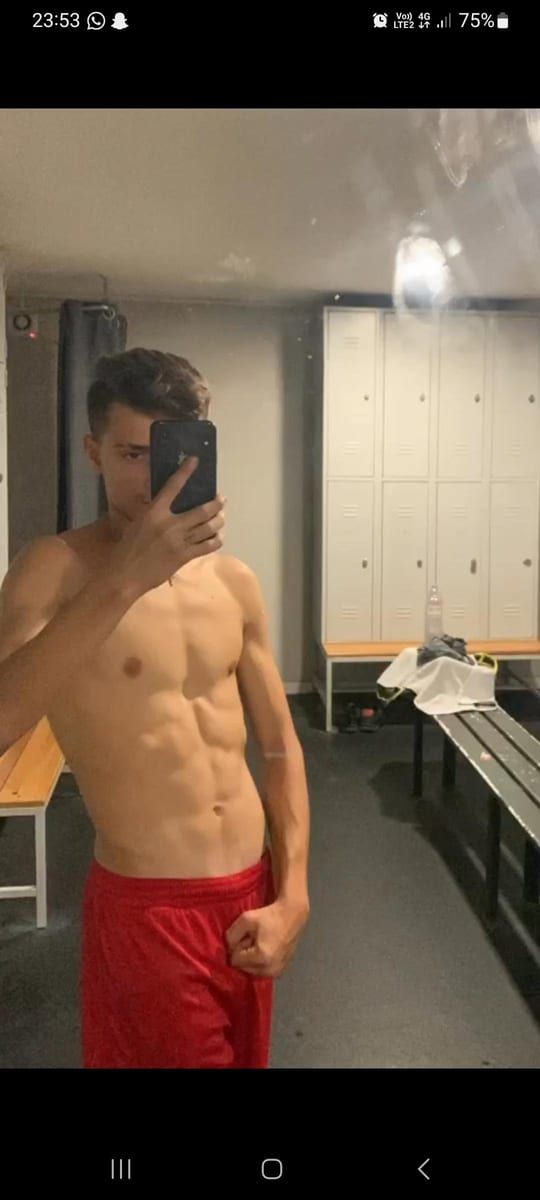 Profil de Constantino